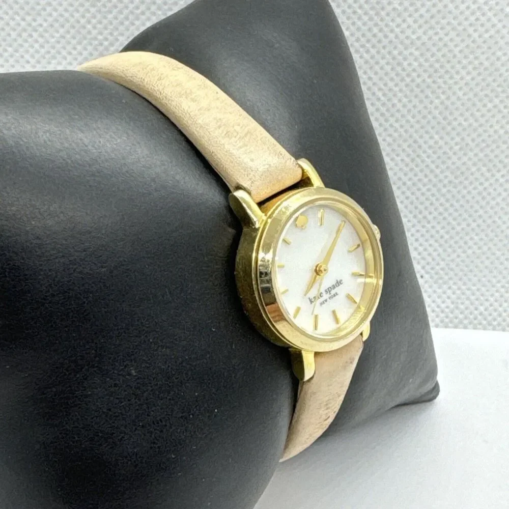 Kate Spade New York 0372 Women's Beige Leather Analog Dial Quartz Watch JNA292